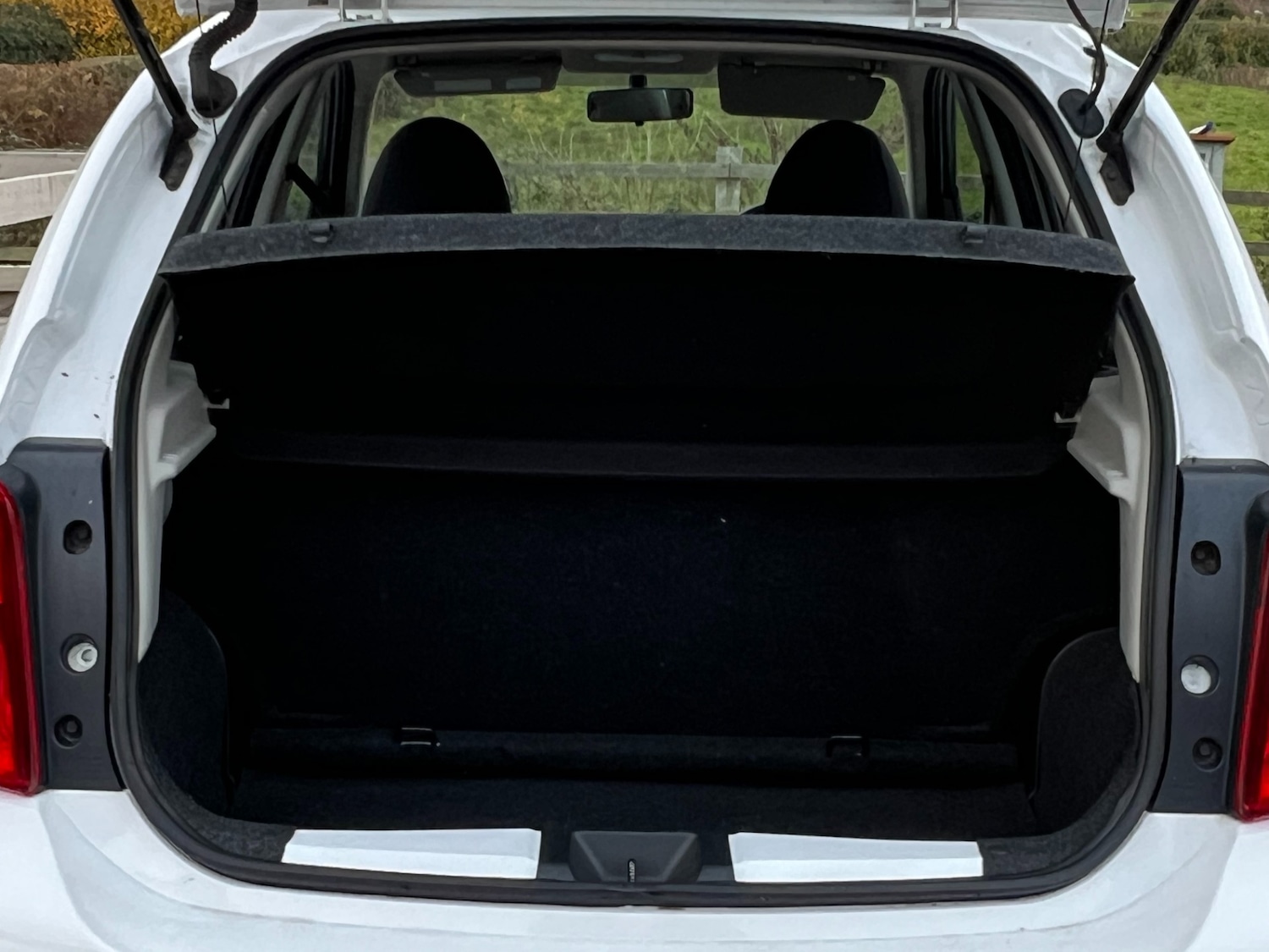 Used Nissan Micra 2015 for sale - 76476987: Photo 12