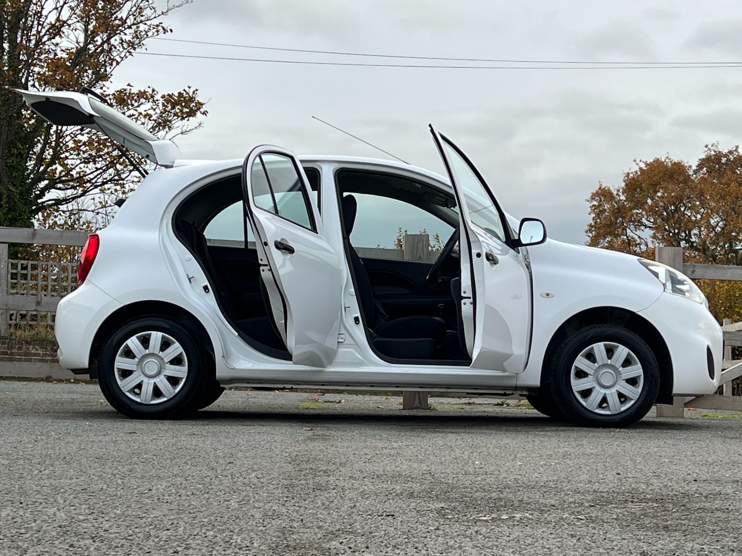 Used Nissan Micra 2015 for sale - 76476987: Photo 4