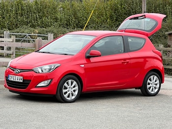 Used Hyundai i20 2013 for sale - 76182239: Photo