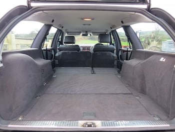 Used Mercedes-Benz E Class 2002 for sale - 79311427: Photo