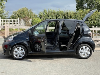 Used Toyota AYGO 2013 for sale - 75514873: Photo