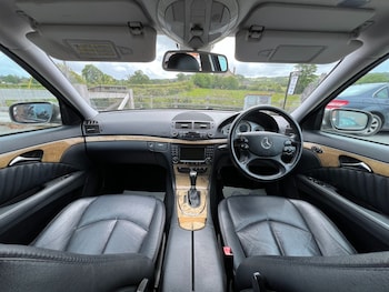 Used Mercedes-Benz E Class 2007 for sale - 77964982: Photo
