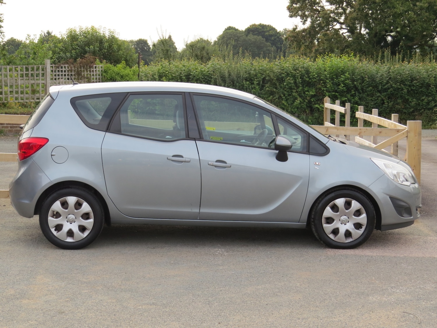 Used Vauxhall Meriva 2011 for sale - 76037873: Photo 6