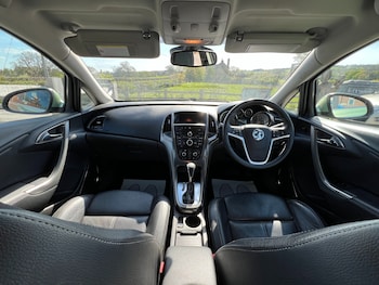 Used Vauxhall Astra 2011 for sale - 78065611: Photo