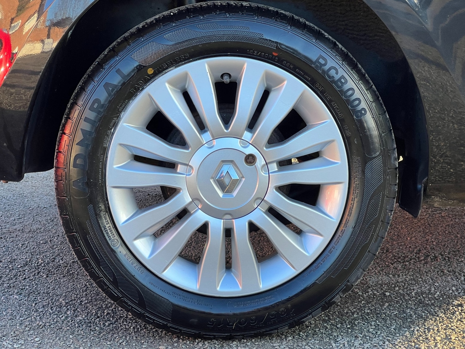 Used Renault Clio 2011 for sale - 77198069: Photo 11