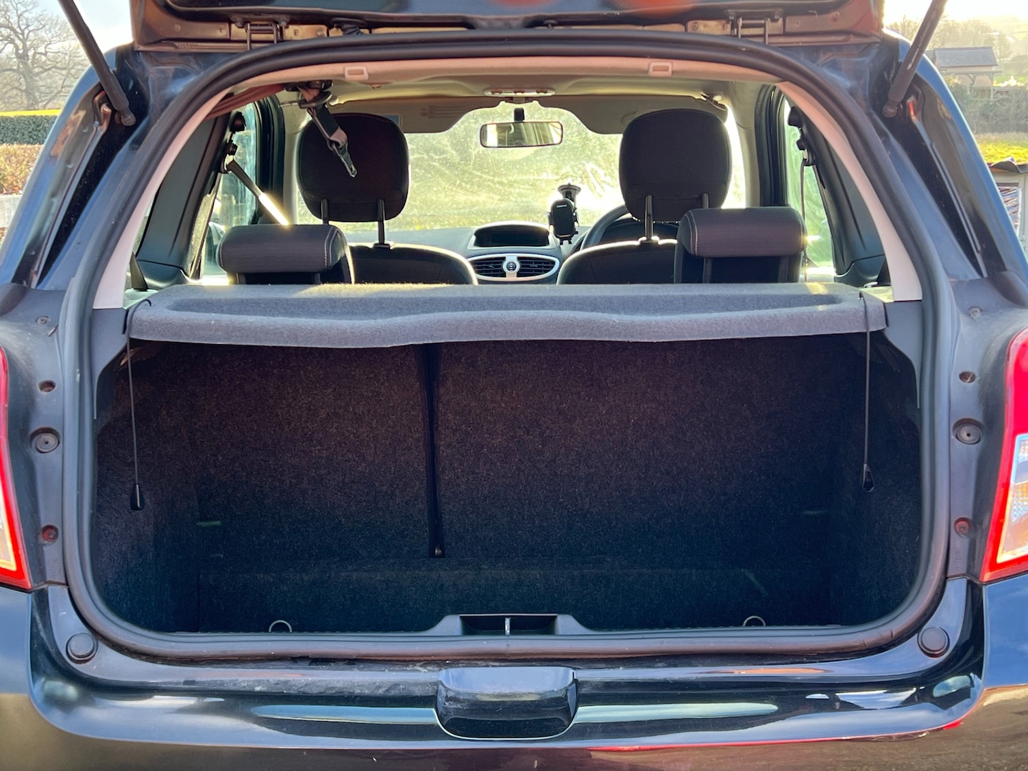 Used Renault Clio 2011 for sale - 77198069: Photo 13