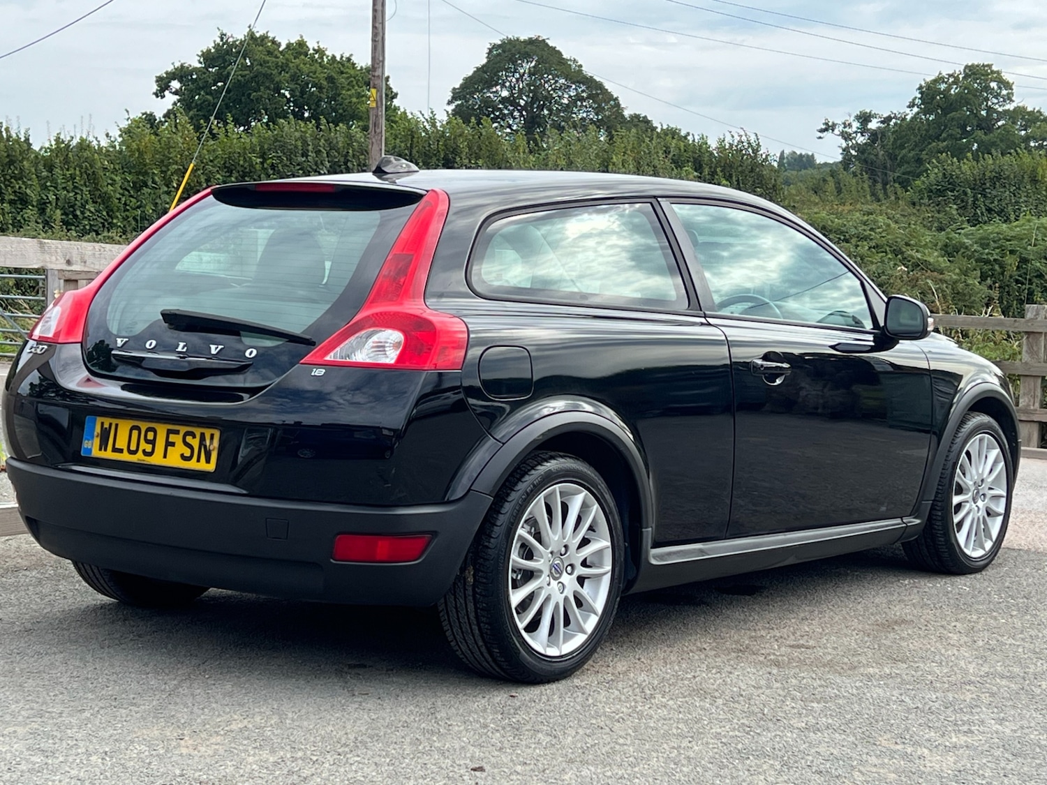 Used Volvo C30 2009 for sale - 75514336: Photo 6