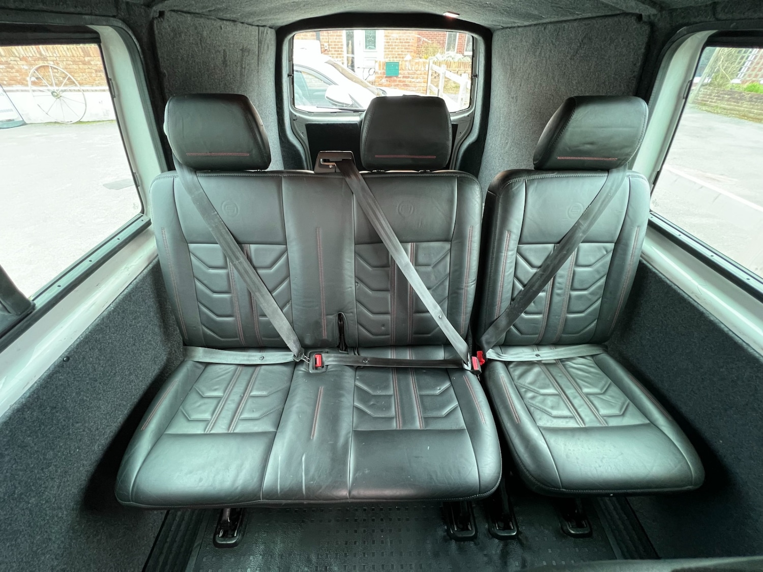 Used Volkswagen Transporter 2015 for sale - 77997600: Photo 14