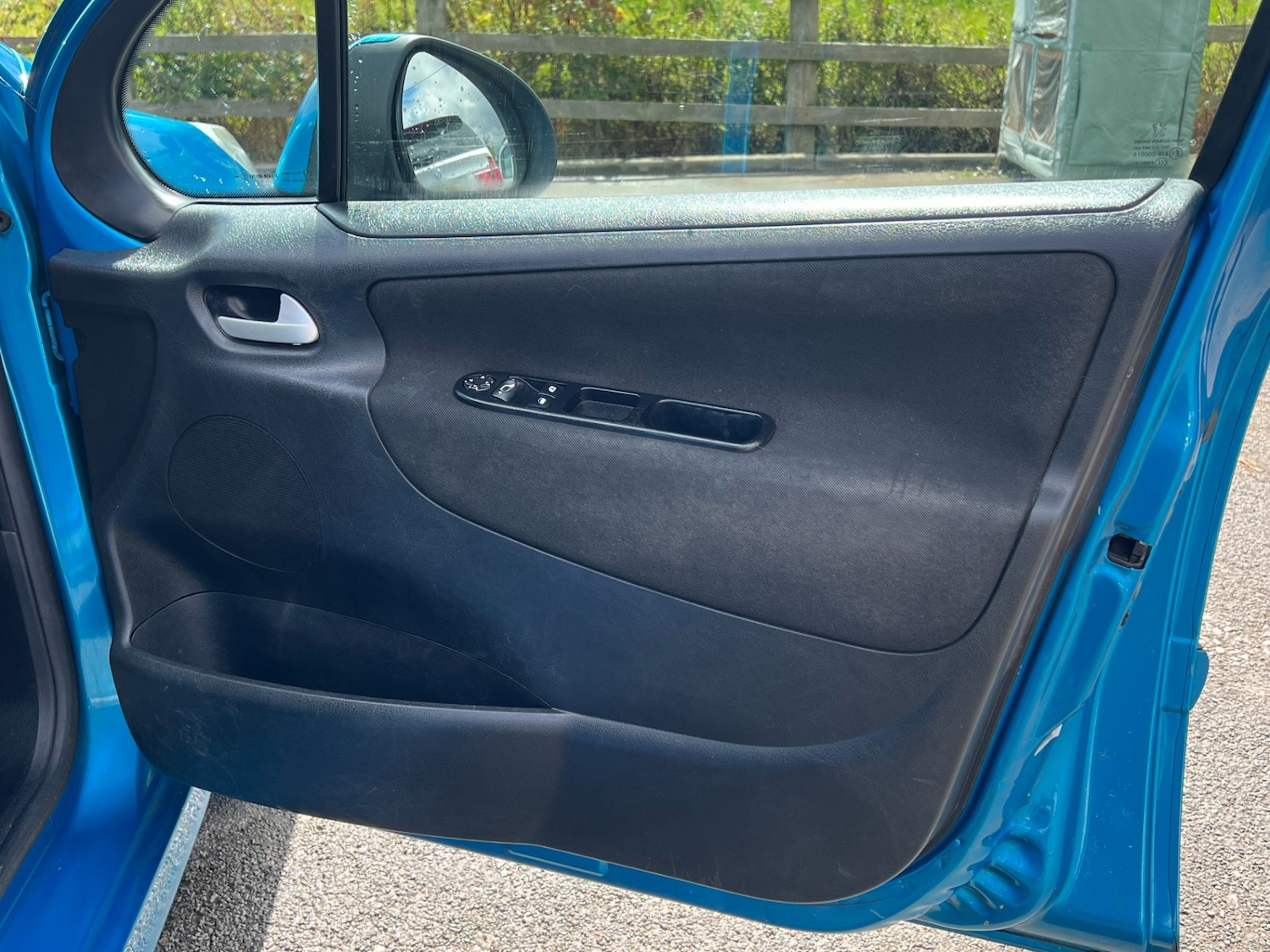 Vehicle 25