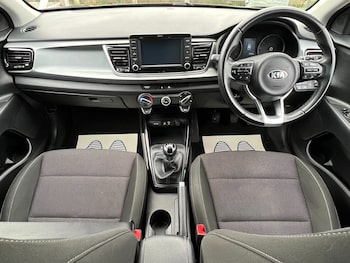 Used Kia Rio 2020 for sale - 76477572: Photo