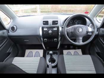 Used Suzuki SX4 2010 for sale - 67993220: Photo