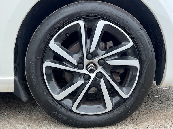 Used Citroen C4 2018 for sale - 74729192: Photo 8