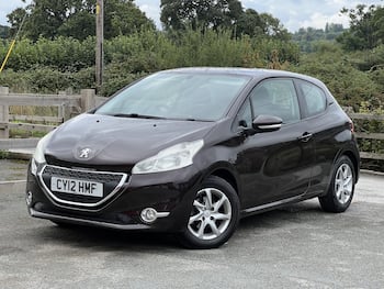 Used Peugeot 208 2012 for sale - 79649599: Photo