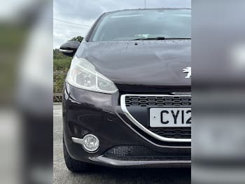 Used Peugeot 208 2012 for sale - 79649599: Photo