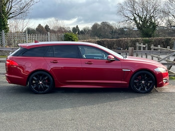 Used Jaguar XF 2014 for sale - 76817742: Photo