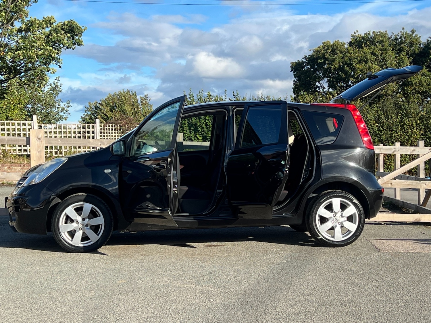 Used Nissan Note 2007 for sale - 75303413: Photo 3