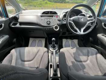 Used Honda Jazz 2010 for sale - 74805023: Photo
