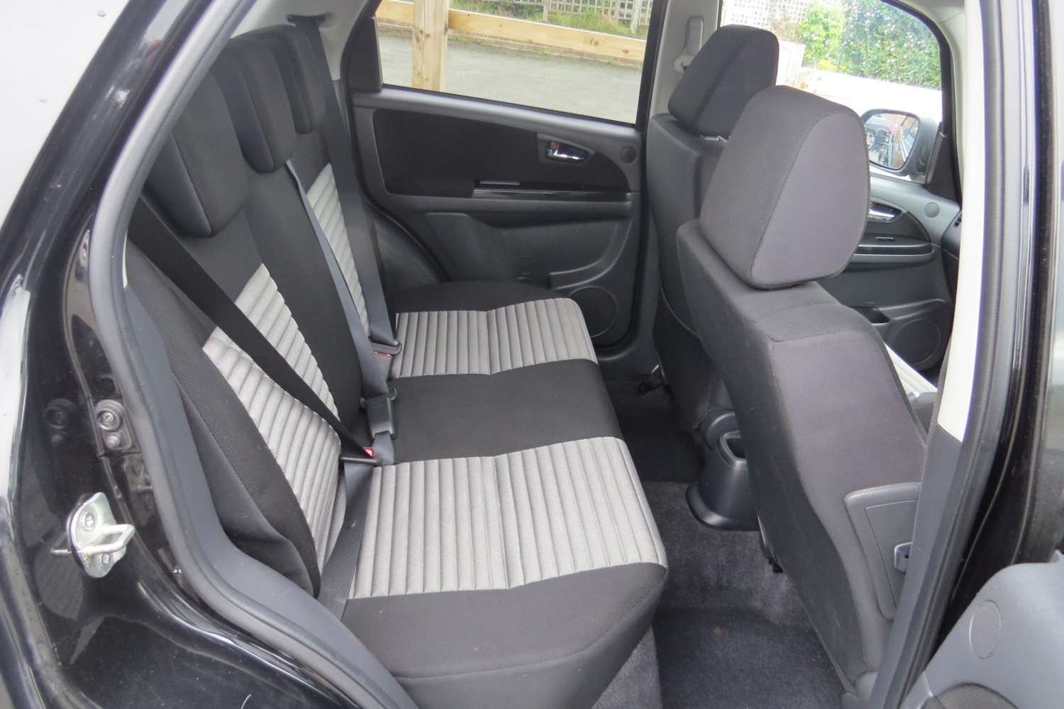 Used Suzuki SX4 2010 for sale - 76252611: Photo 20