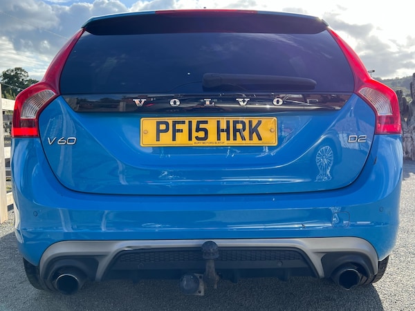Used Volvo V60 2015 for sale - 76180817: Photo 14