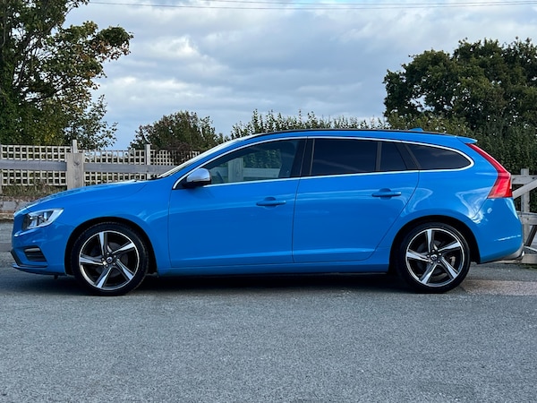 Used Volvo V60 2015 for sale - 76180817: Photo 21