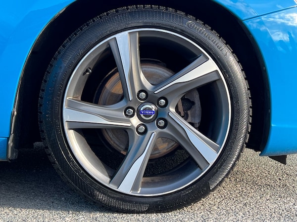 Used Volvo V60 2015 for sale - 76180817: Photo 7