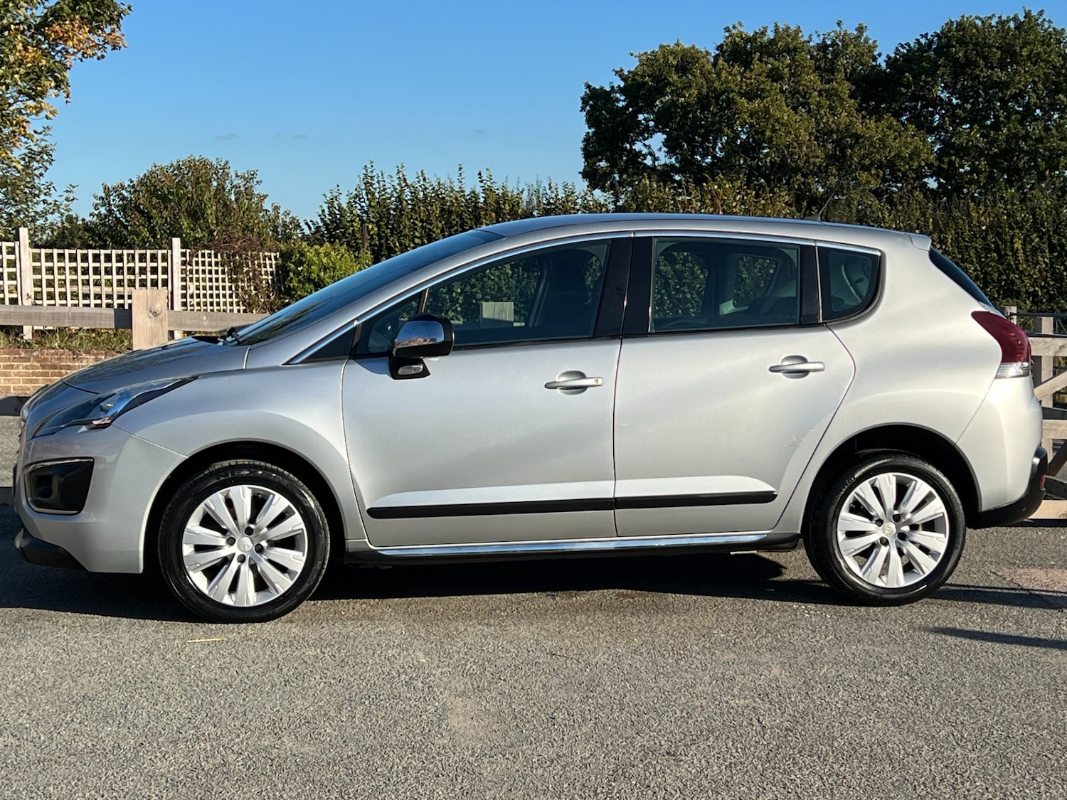 Used Peugeot 3008 2015 for sale - 76004617: Photo 23