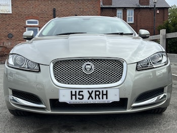 Used Jaguar XF 2014 for sale - 79564046: Photo