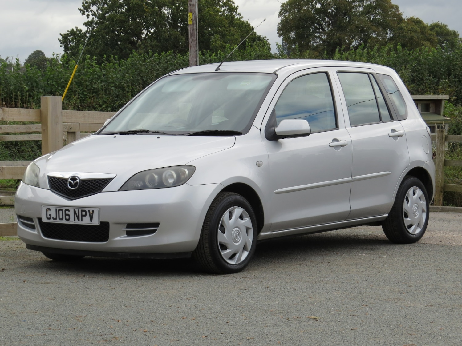 Used Mazda Mazda2 2006 for sale - 76493844: Photo 19