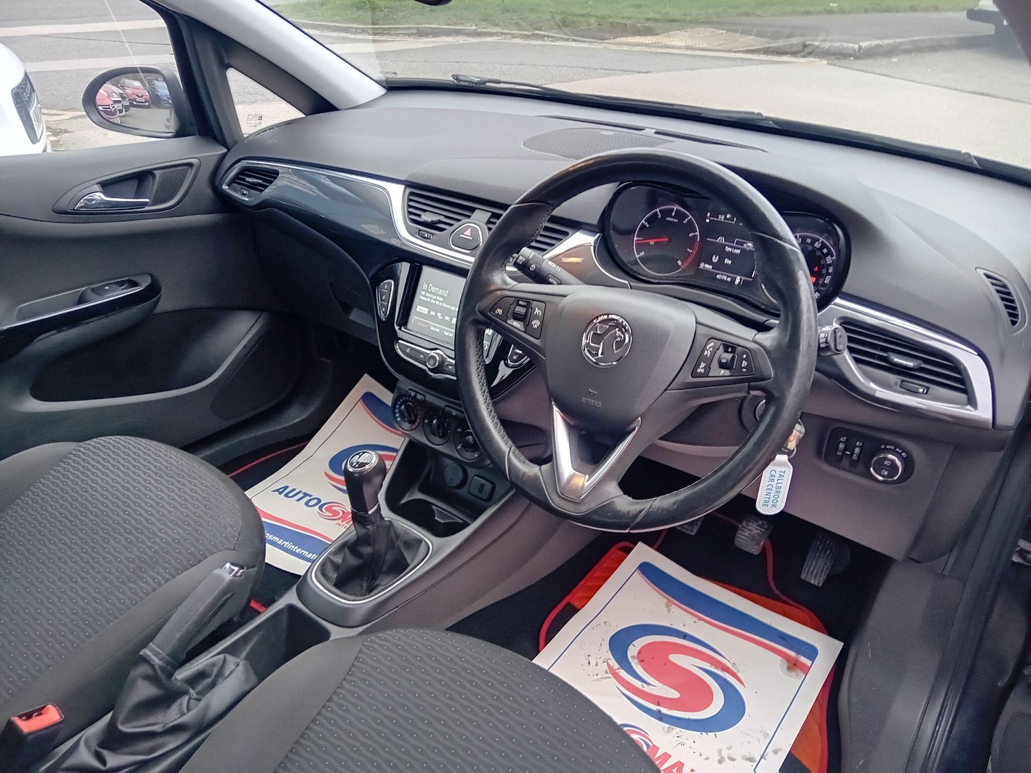 Used Vauxhall Corsa 2017 for sale - 77331579: Photo 10