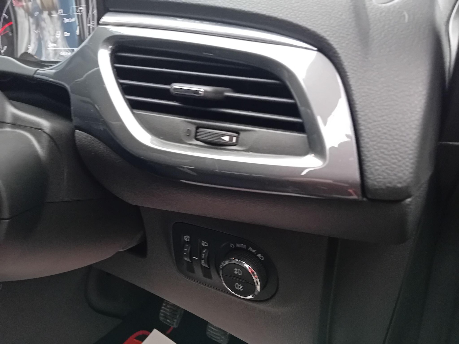 Used Vauxhall Corsa 2017 for sale - 77331579: Photo 16