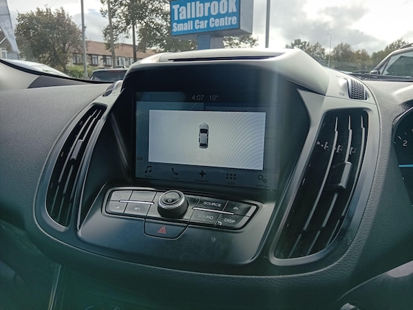Used Ford Kuga 2017 for sale - 76001005: Photo 37