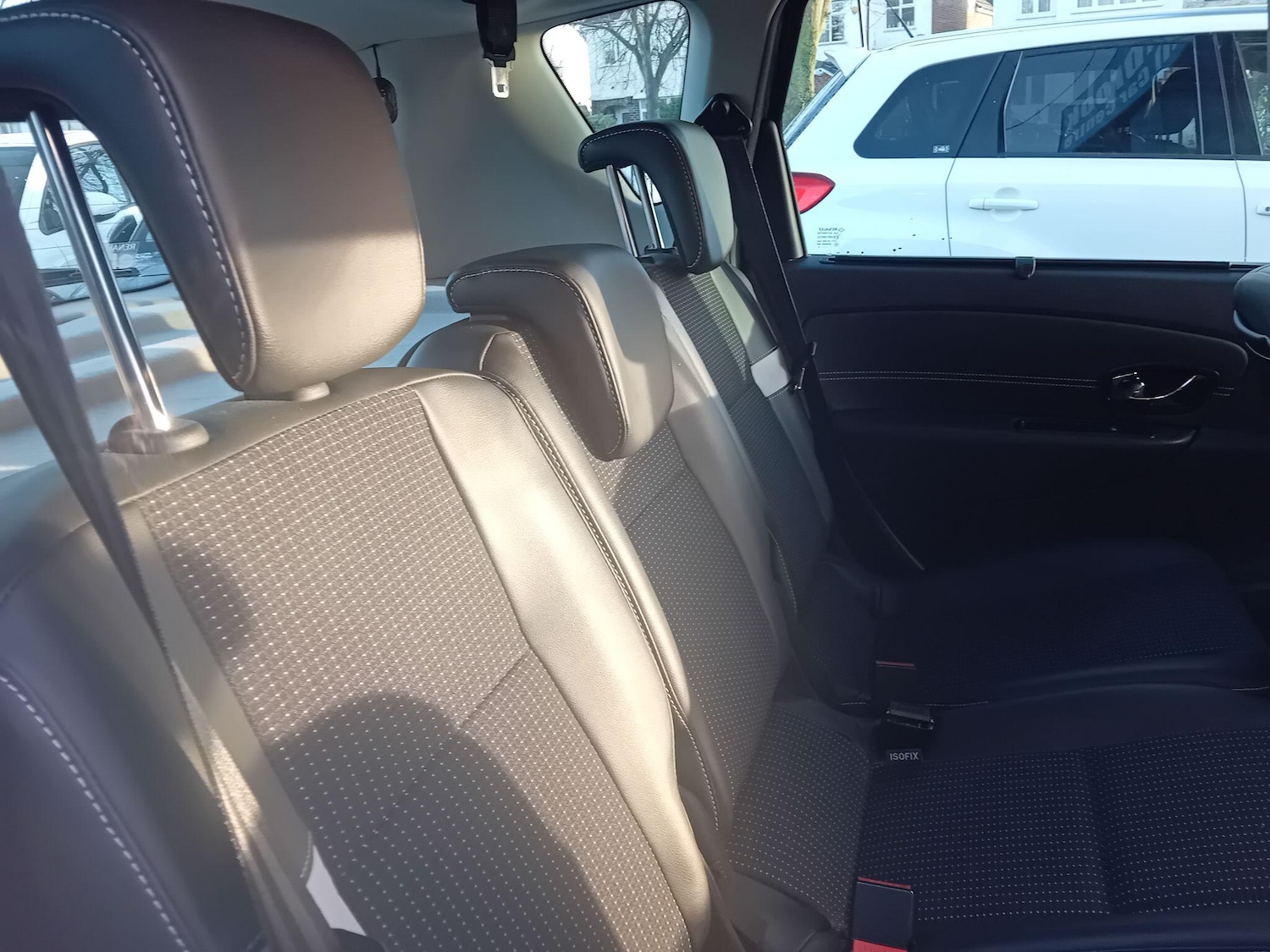 Used Renault Scenic 2015 for sale - 77229939: Photo 14