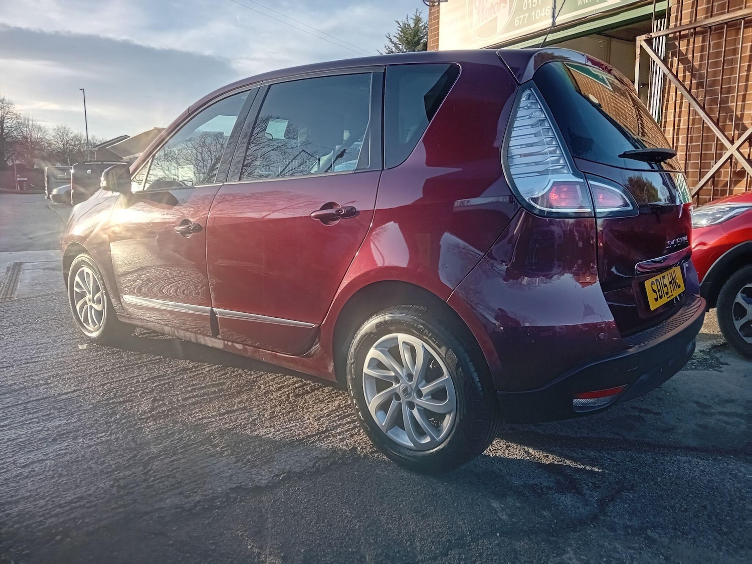 Used Renault Scenic 2015 for sale - 77229939: Photo 4