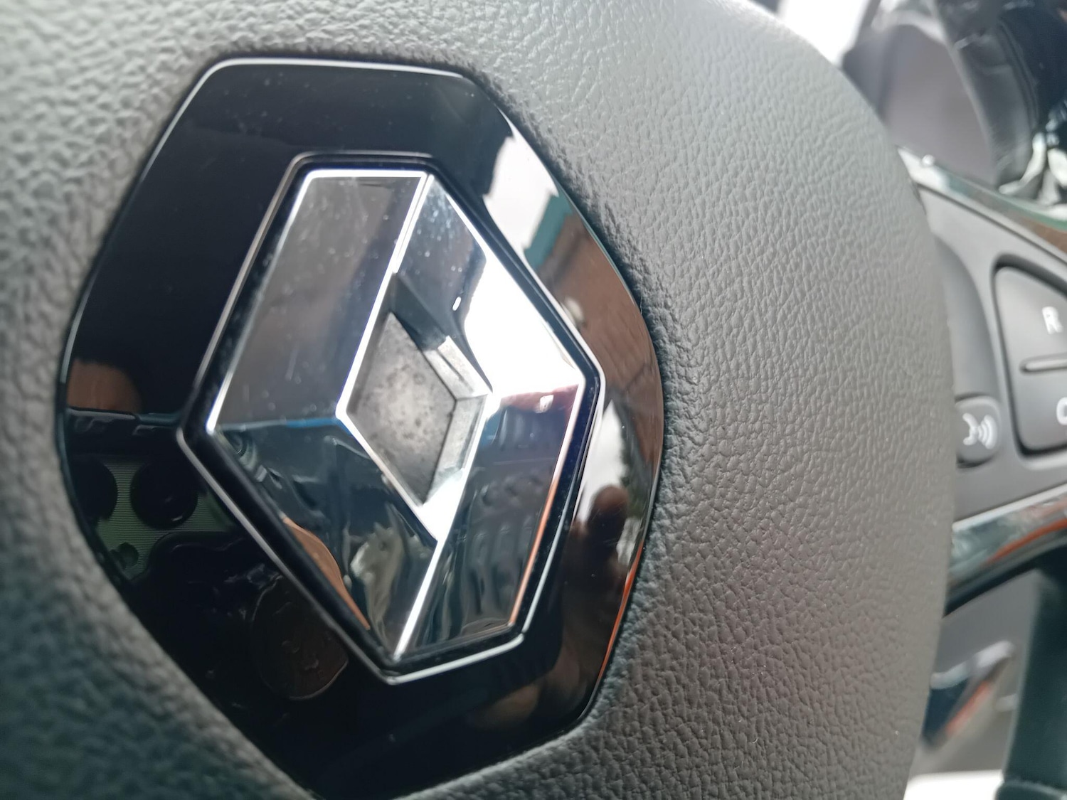 Used Renault Clio 2016 for sale - 78086222: Photo 29