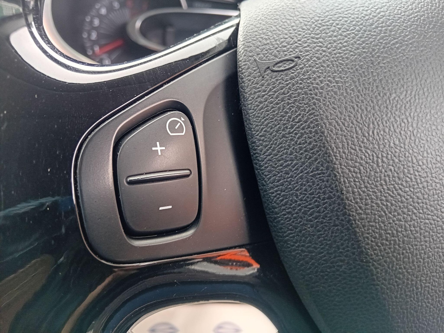 Used Renault Clio 2016 for sale - 78086222: Photo 30