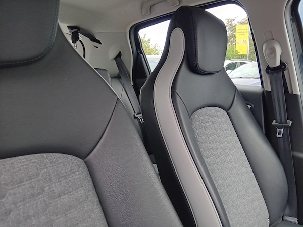 Used Renault Zoe 2020 for sale - 76158789: Photo 17