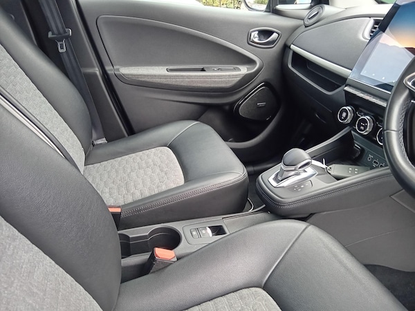 Used Renault Zoe 2020 for sale - 76158789: Photo 20