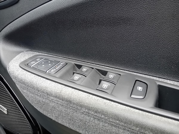 Used Renault Zoe 2020 for sale - 76158789: Photo 23