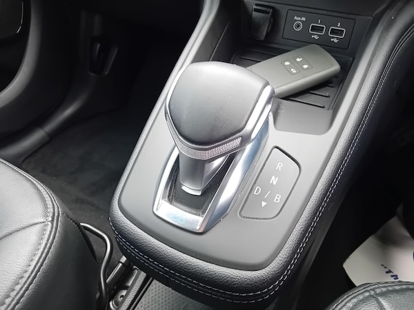Used Renault Zoe 2020 for sale - 76158789: Photo 32