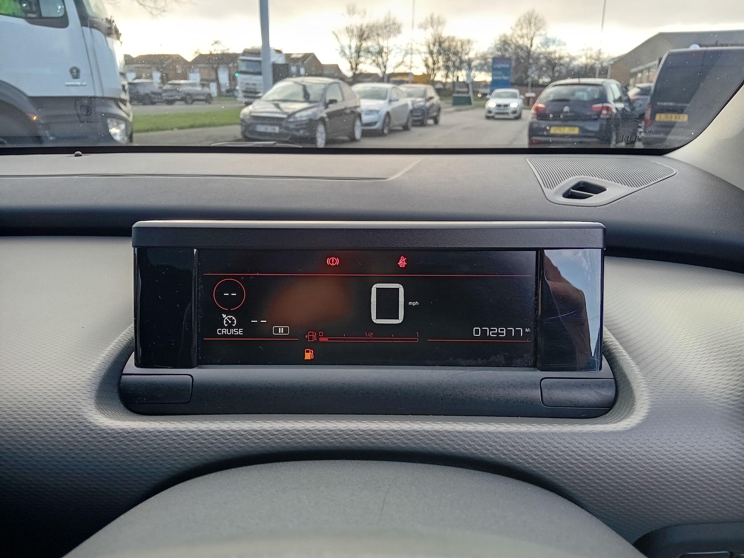 Used Citroen C4 Cactus 2018 for sale - 76619772: Photo 18