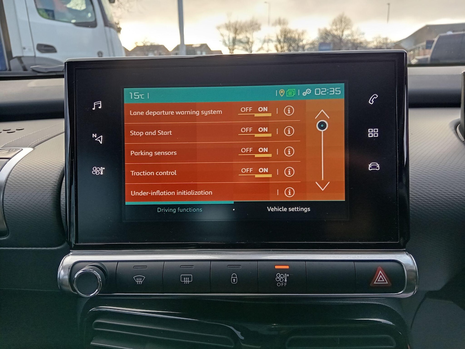 Used Citroen C4 Cactus 2018 for sale - 76619772: Photo 22