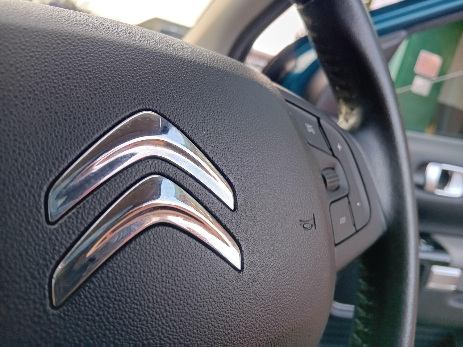 Used Citroen C4 Cactus 2018 for sale - 76619772: Photo 41