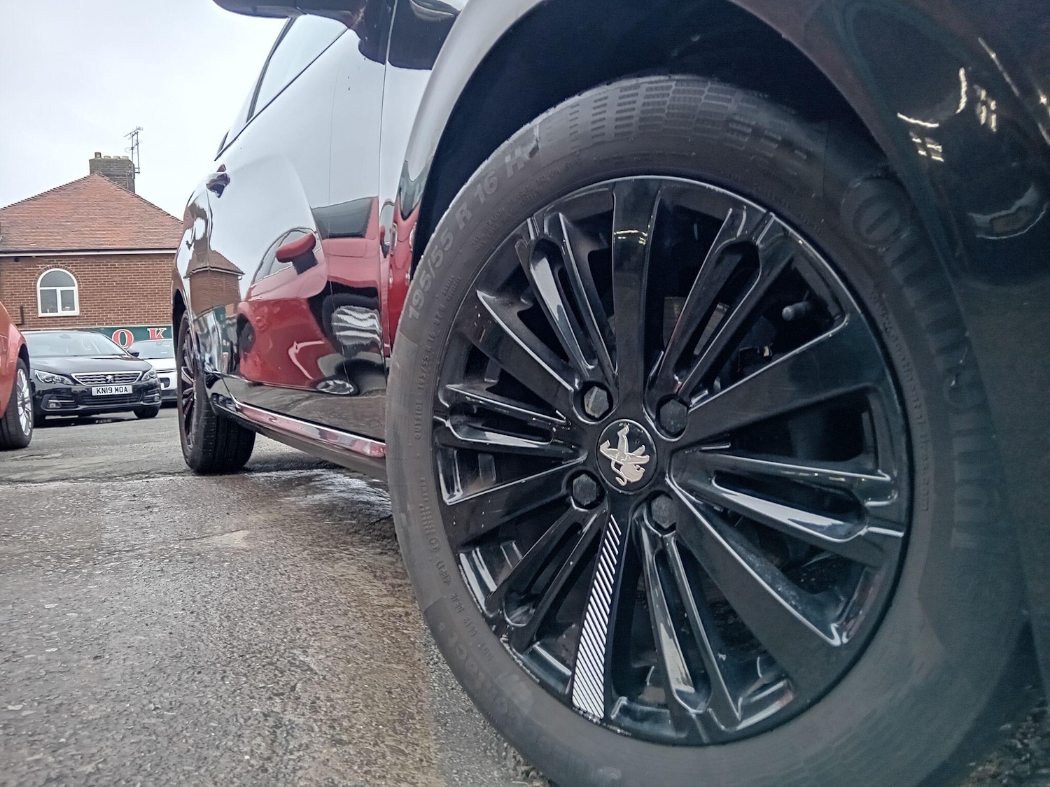 Used Peugeot 208 2017 for sale - 77386358: Photo 19