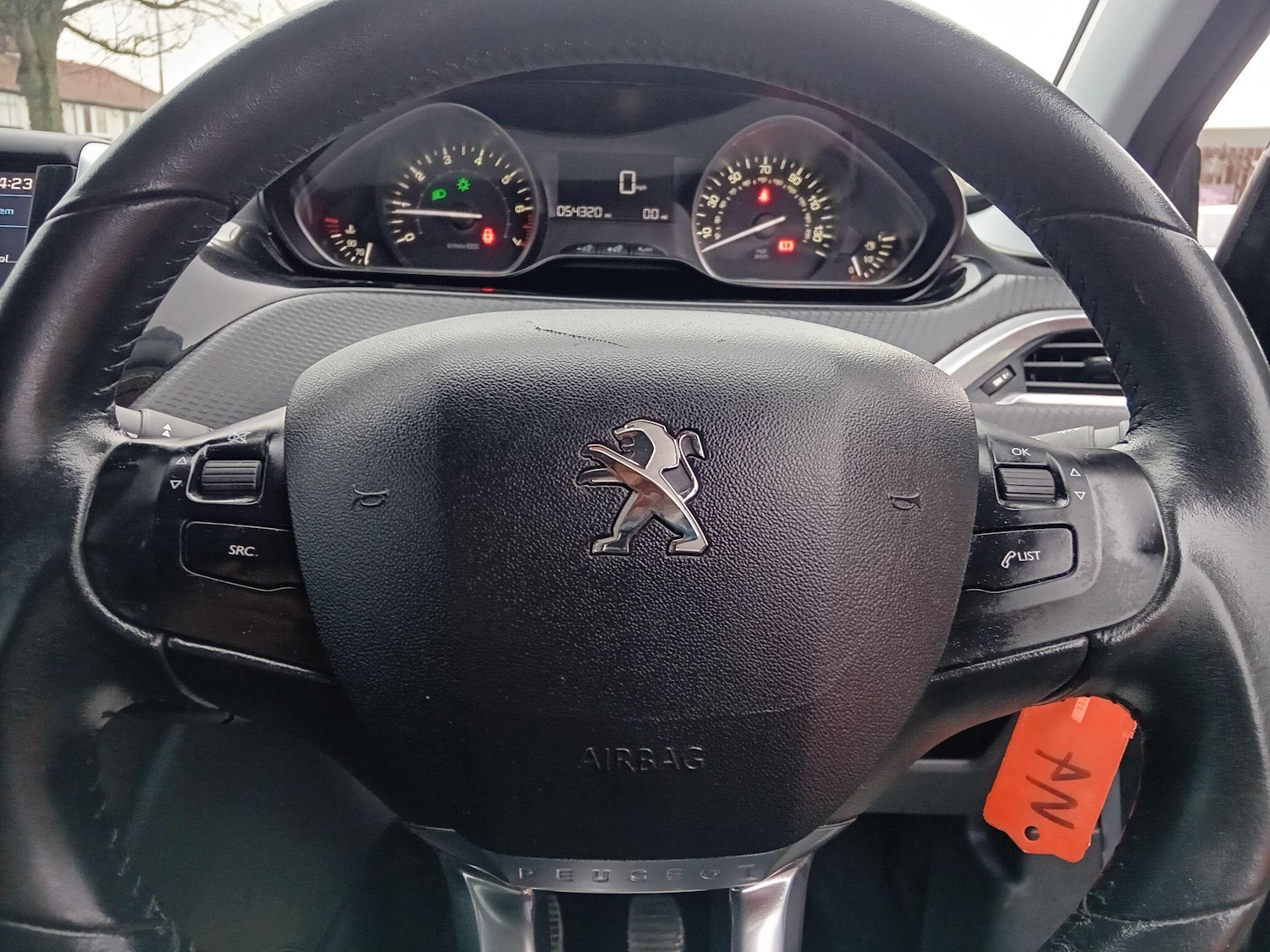 Used Peugeot 208 2017 for sale - 77386358: Photo 28