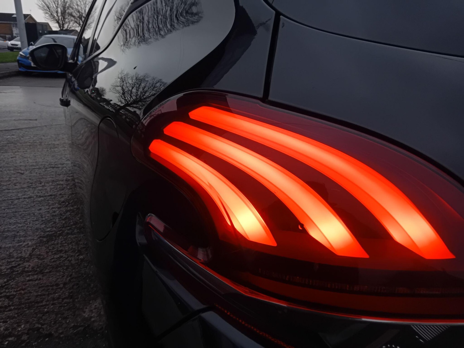 Used Peugeot 208 2017 for sale - 77386358: Photo 30