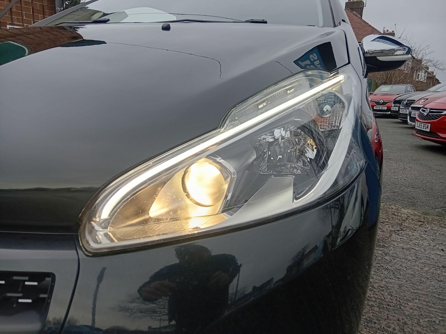 Used Peugeot 208 2017 for sale - 77386358: Photo 33