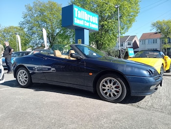 Used Alfa Romeo Spider 2000 for sale - 78430296: Photo