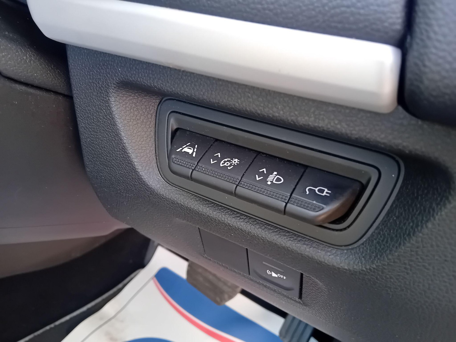 Used Renault Zoe 2020 for sale - 76936575: Photo 14