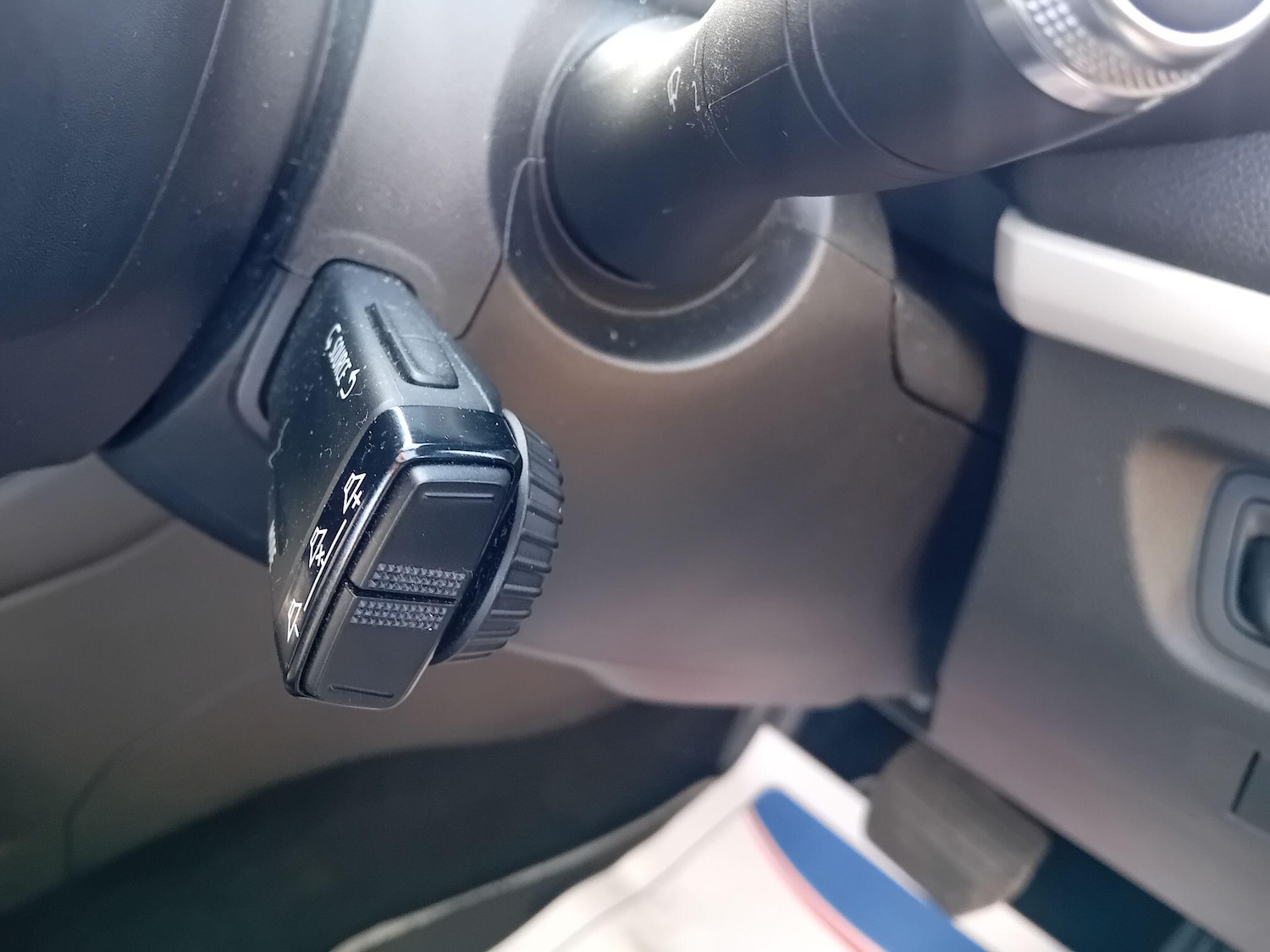 Used Renault Zoe 2020 for sale - 76936575: Photo 15