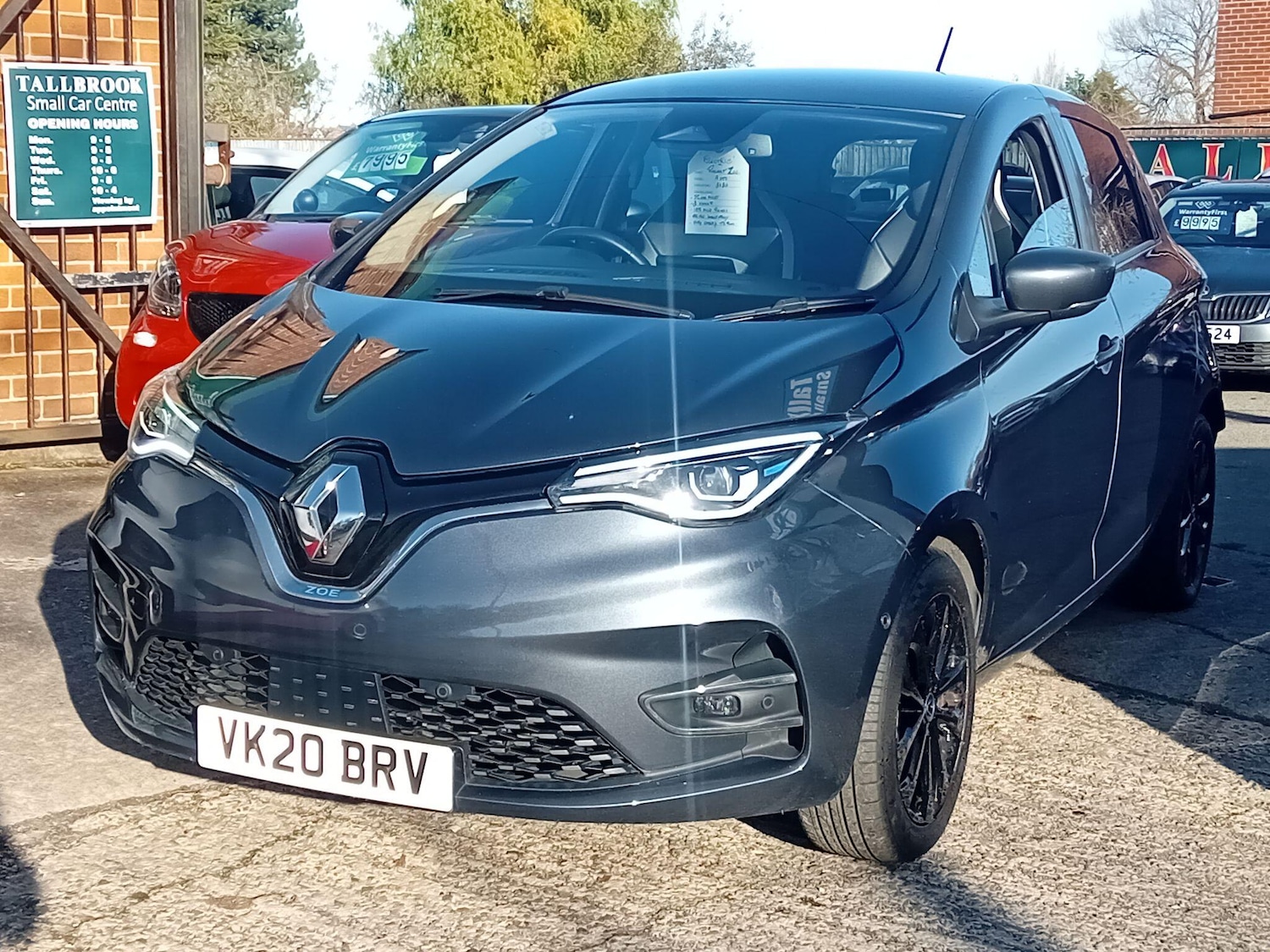 Used Renault Zoe 2020 for sale - 76936575: Photo 4